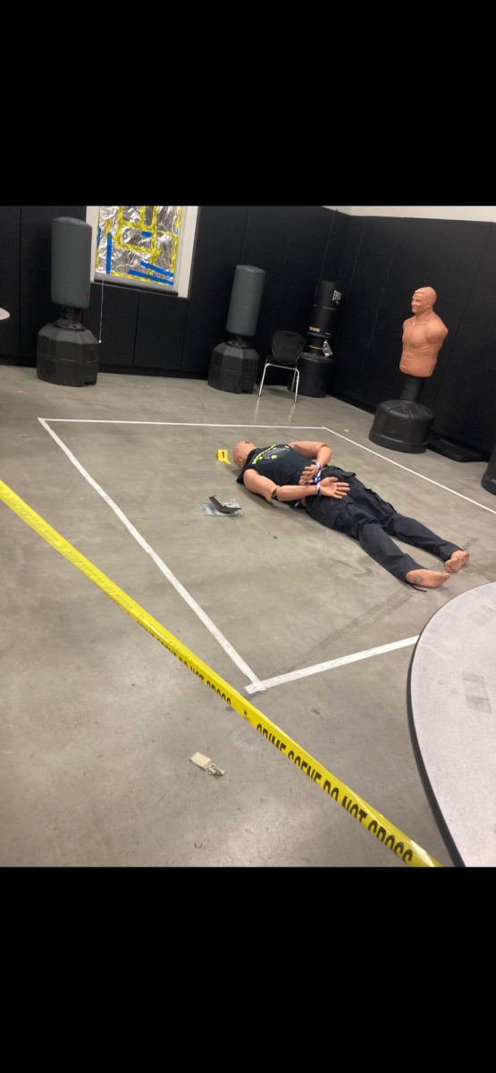 From Cop to Classroom: Noah Harding Brings Real-Life Crime Scenes to Sabin-Schellenberg Students